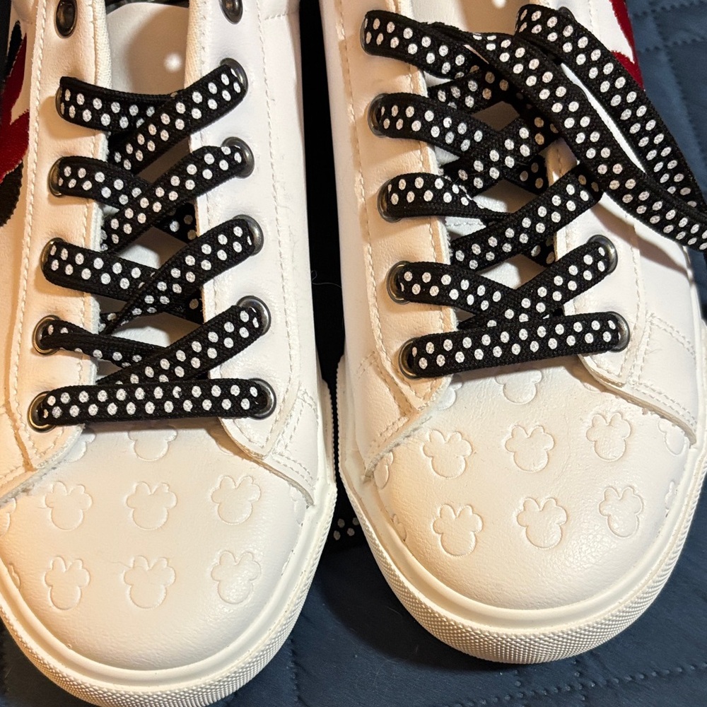 Disney White Sneakers with Black Polka Dot Laces and Red Accent - Picture 7 of 11